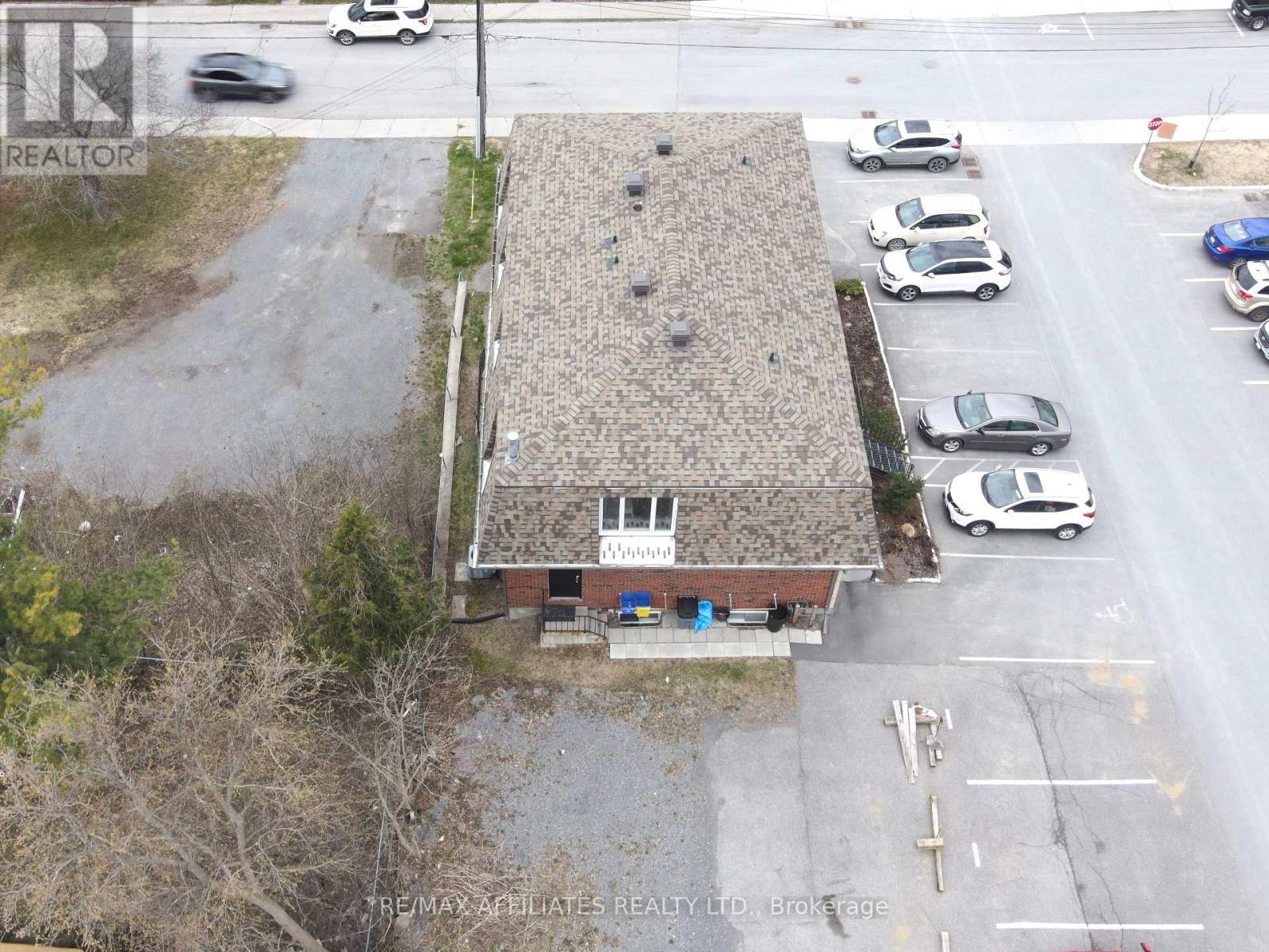 77 Brae Street Property Photo 16