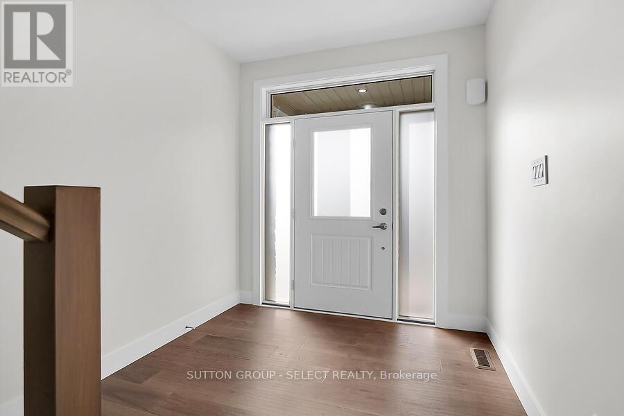 17 - 7966 Fallon Drive Property Photo 2