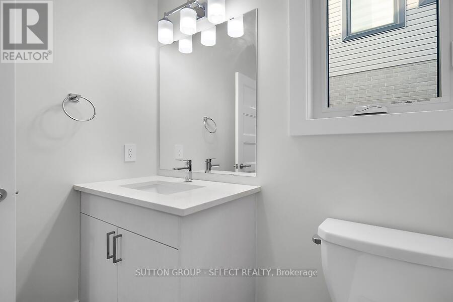 17 - 7966 Fallon Drive Property Photo 9