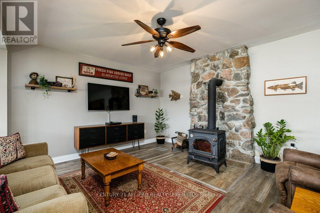 1267 South Shore Road Property Photo 28