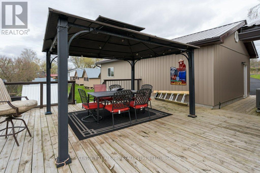 1267 South Shore Road Property Photo 44