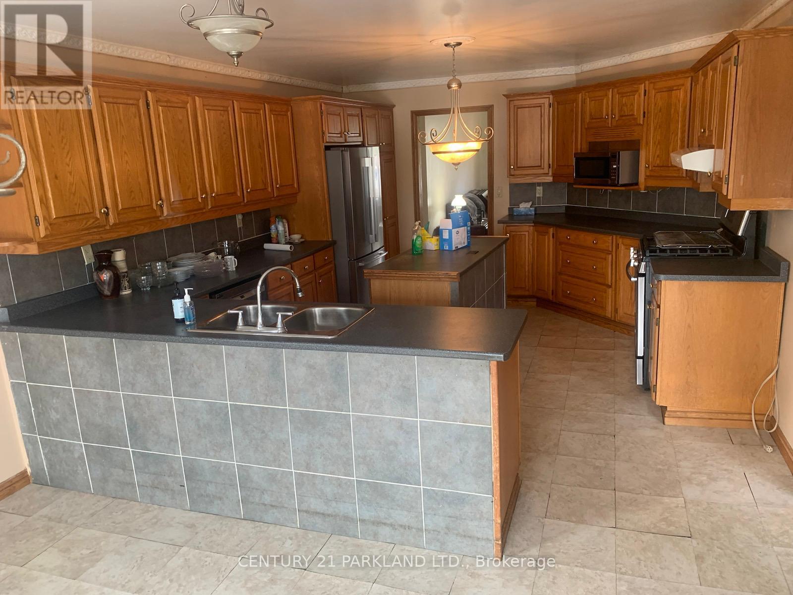 201 Ixl Road Property Photo 10