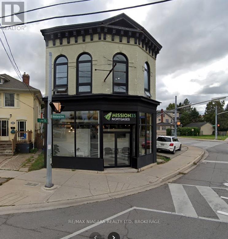 62 Welland Avenue Property Photo 1