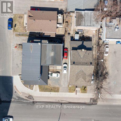 381-383 Montreal Road Property Photo 11