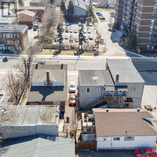 381-383 Montreal Road Property Photo 13