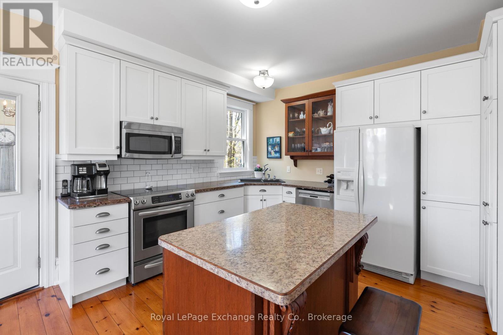 8 Queen Street Property Photo 15