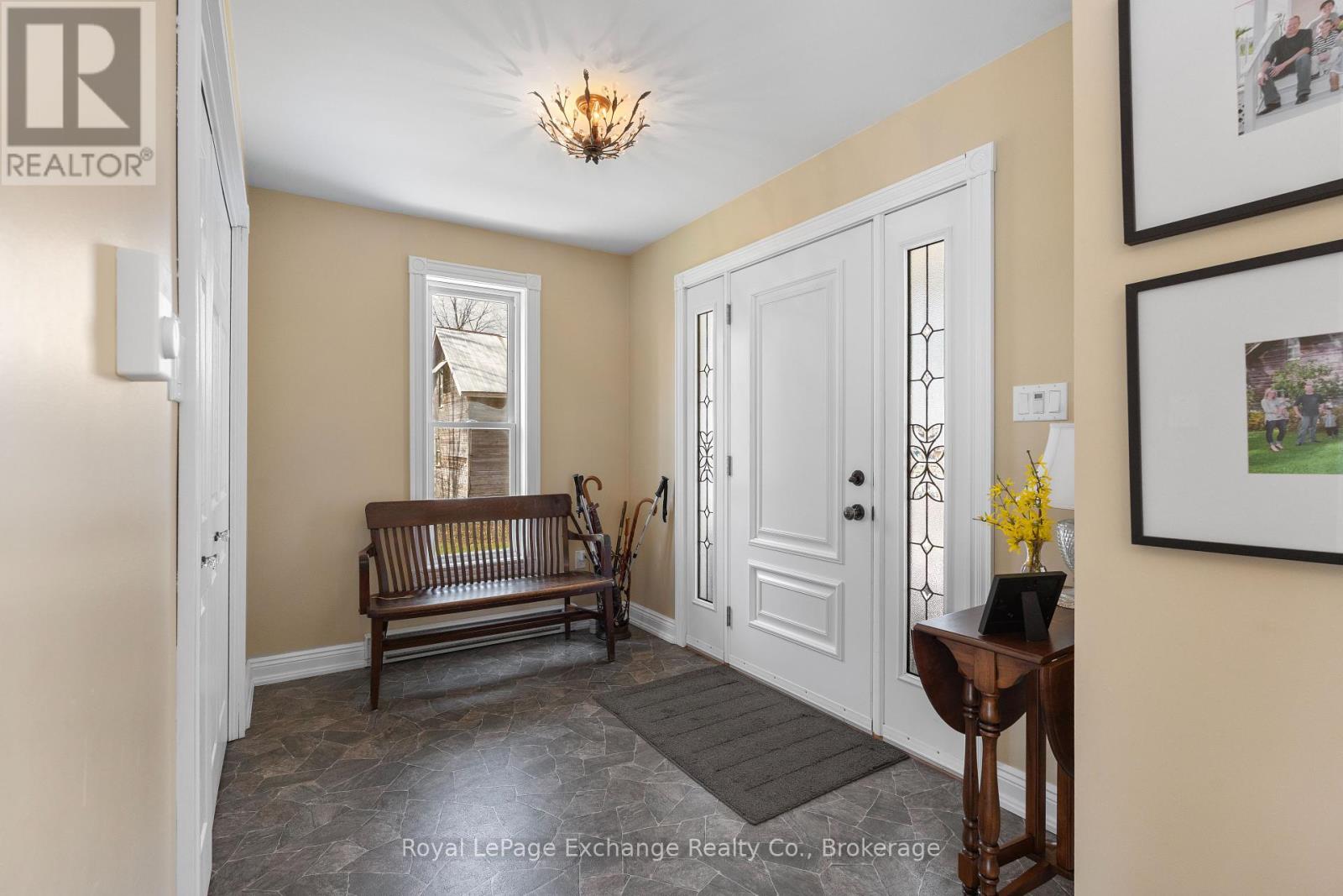 8 Queen Street Property Photo 25