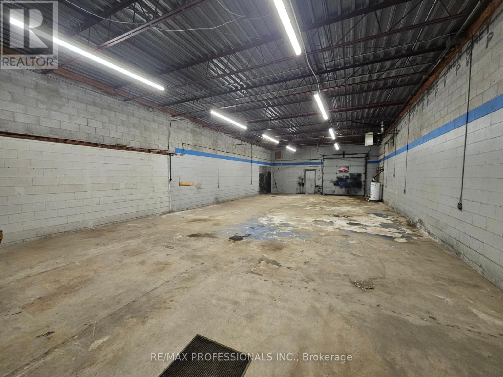72 Lewis Rd Property Photo 5