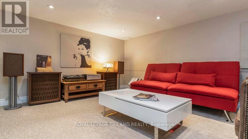 28 South Edgeware Road Property Photo 24