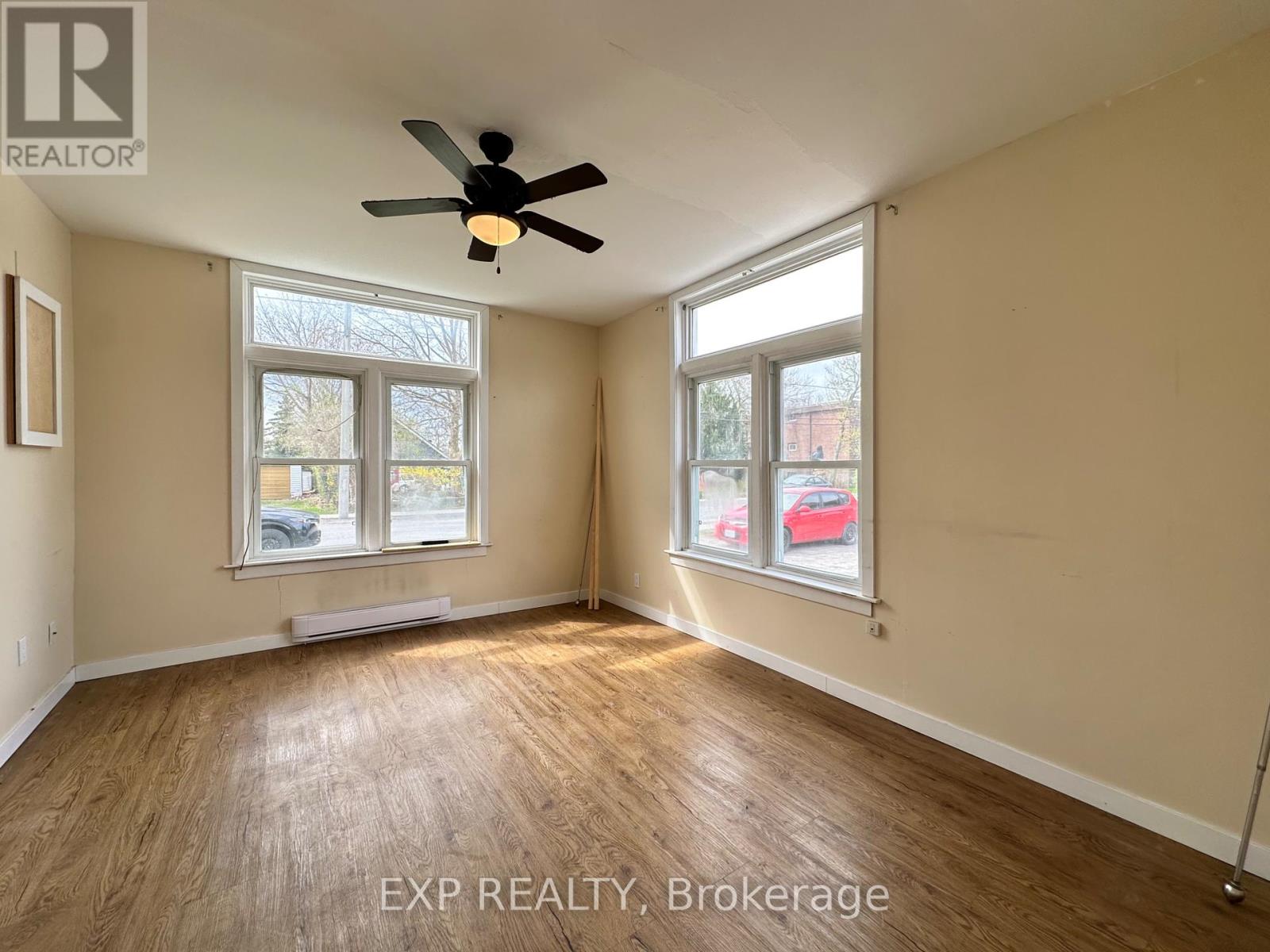 22a Charlotte Street Property Photo 6