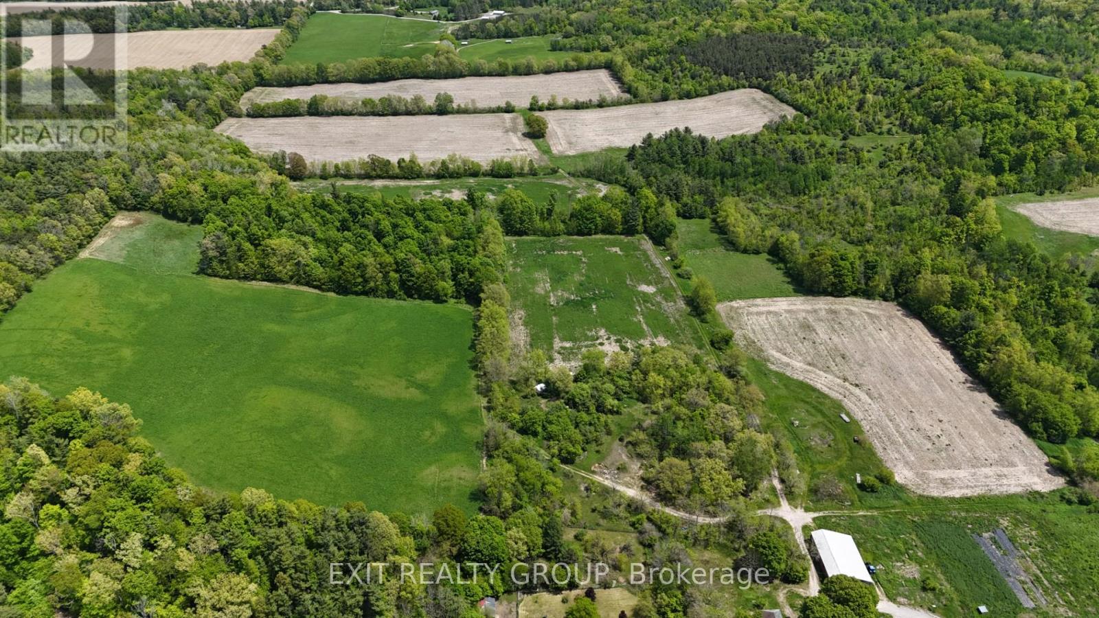 225 Jones Road Property Photo 5