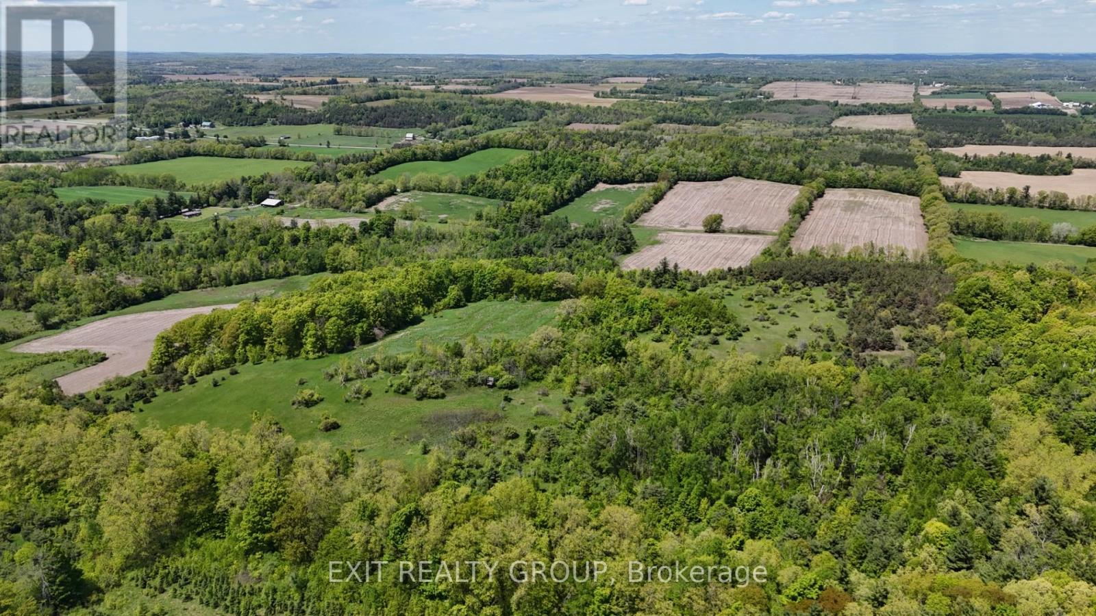 225 Jones Road Property Photo 9