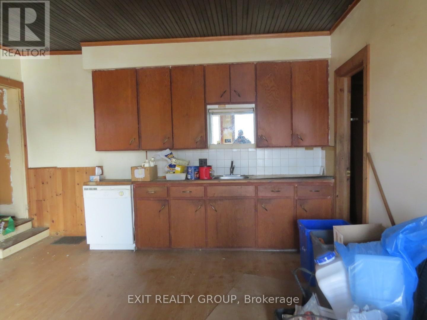 225 Jones Road Property Photo 30