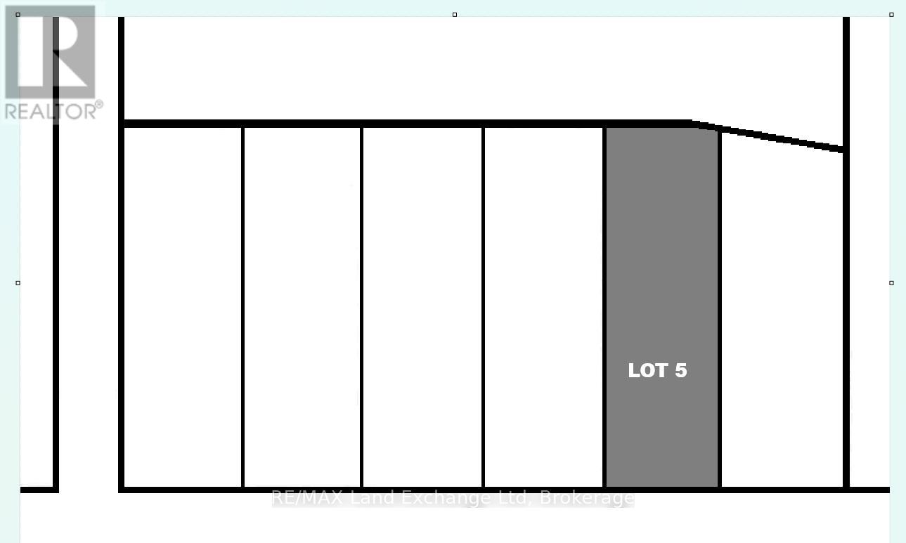 174 Royal Rd Property Photo 2