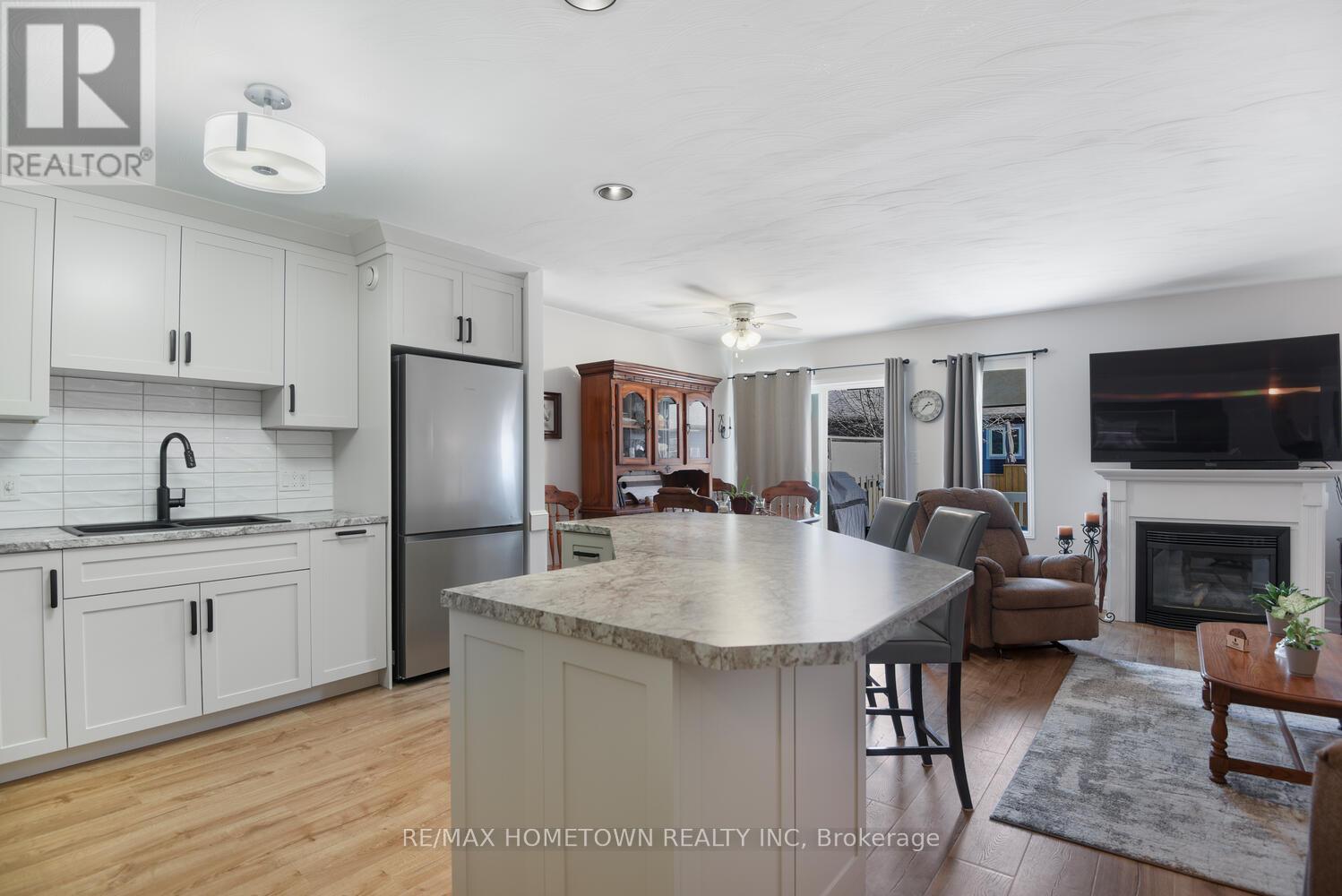 254 Beley Street Property Photo 6
