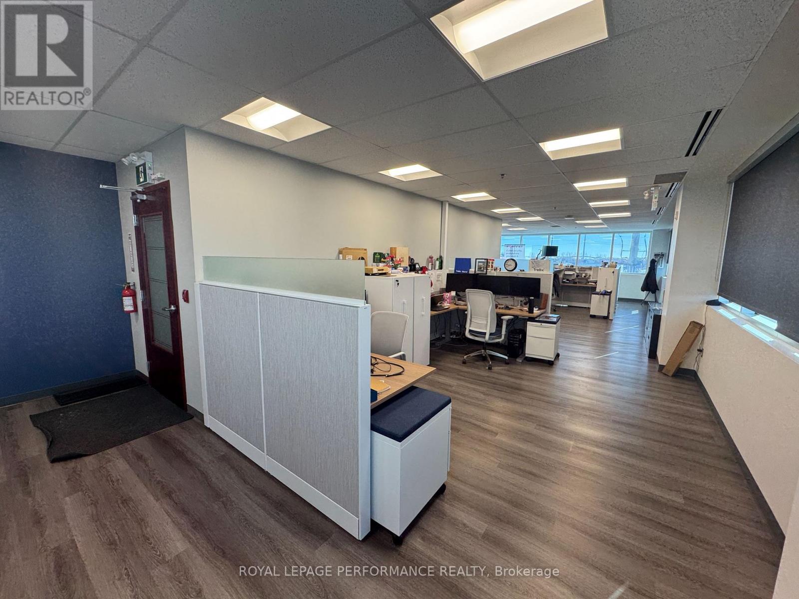 301 - 4473 Innes Road Property Photo 12