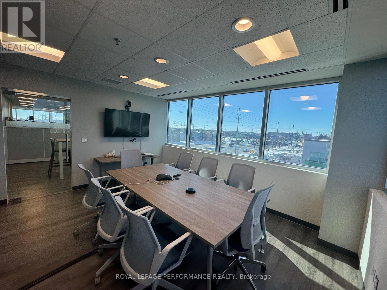 301 - 4473 Innes Road Property Photo 15