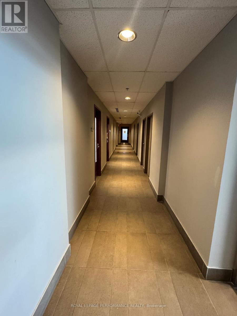 301 - 4473 Innes Road Property Photo 18