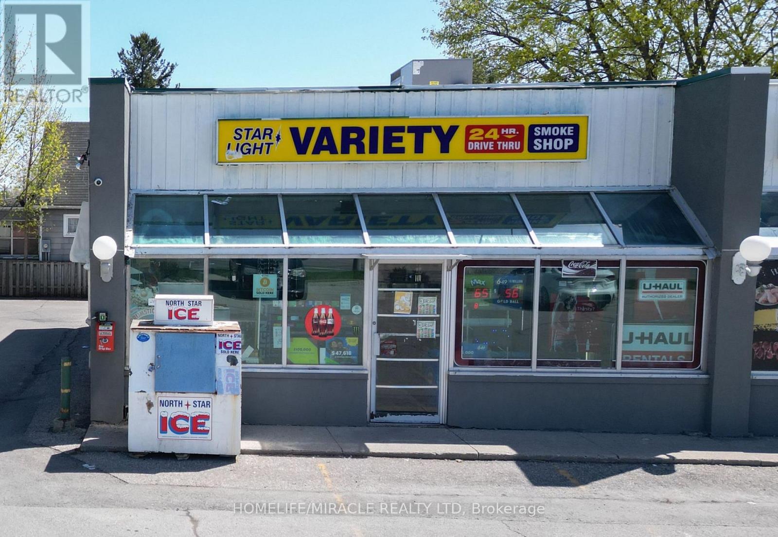 780 Dundas Street Property Photo 1