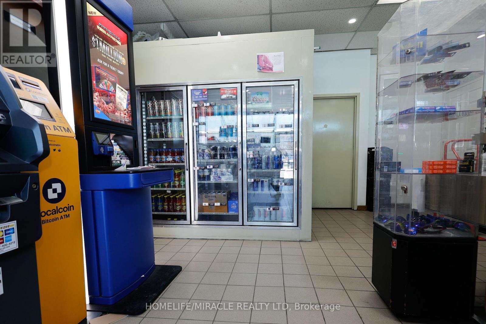 780 Dundas Street Property Photo 15