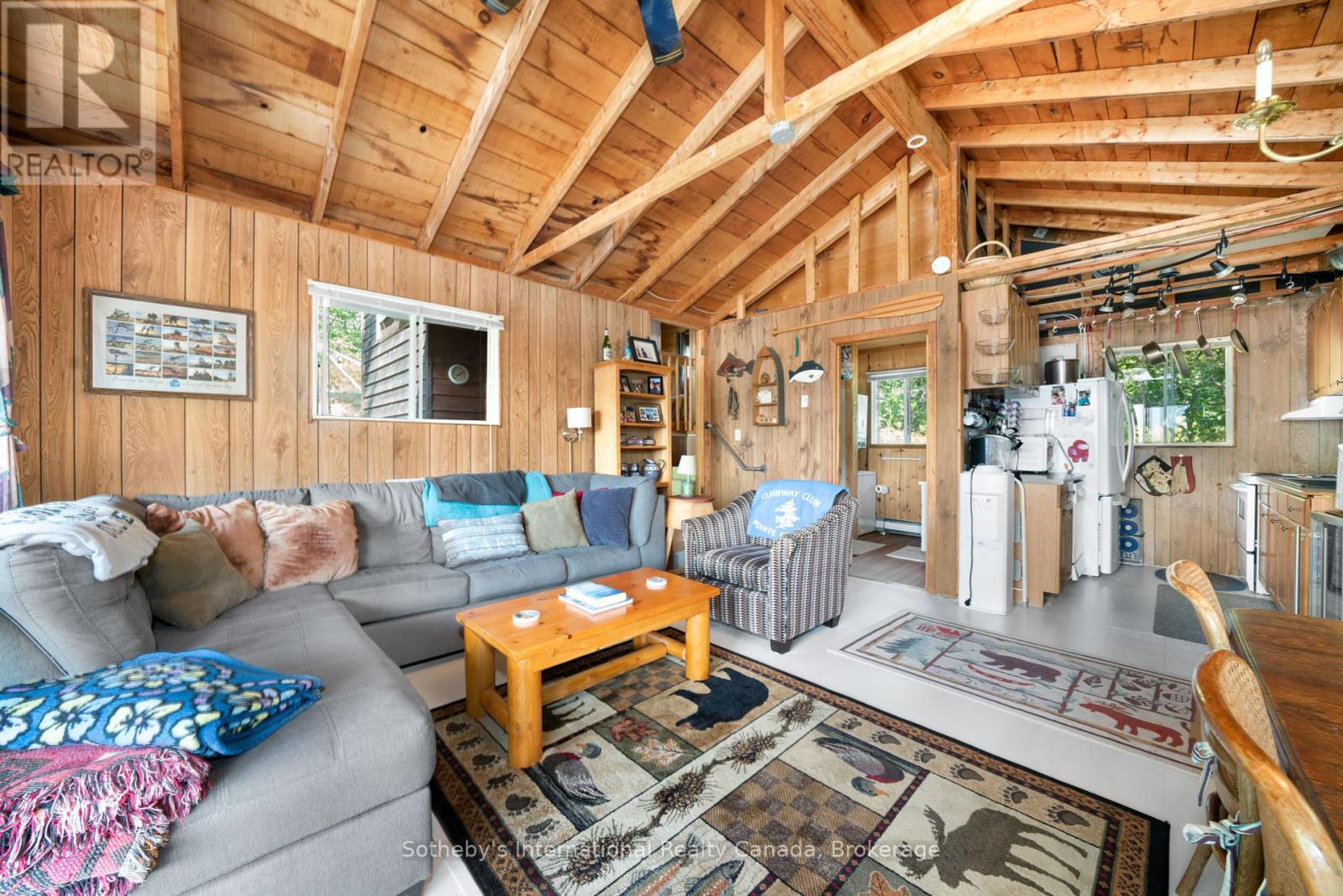 20 A65 Island Property Photo 13