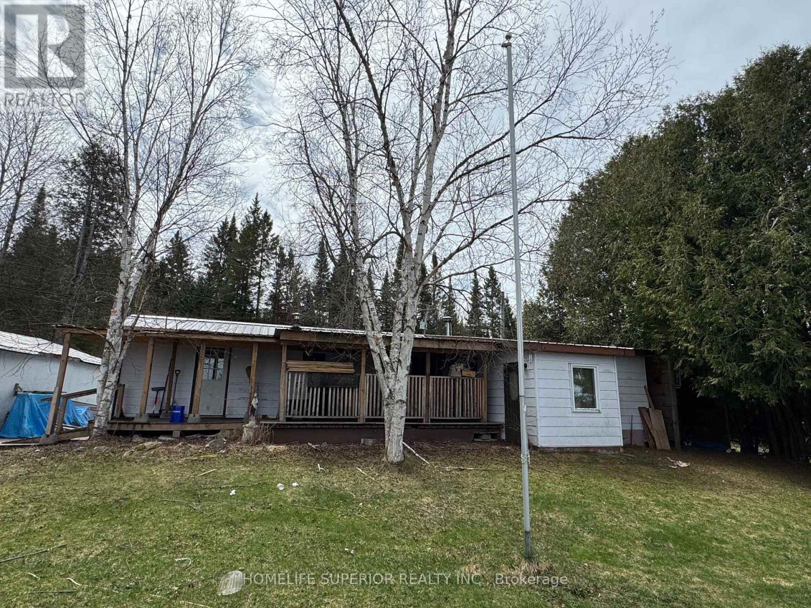 546 Detlor Road Property Photo 1