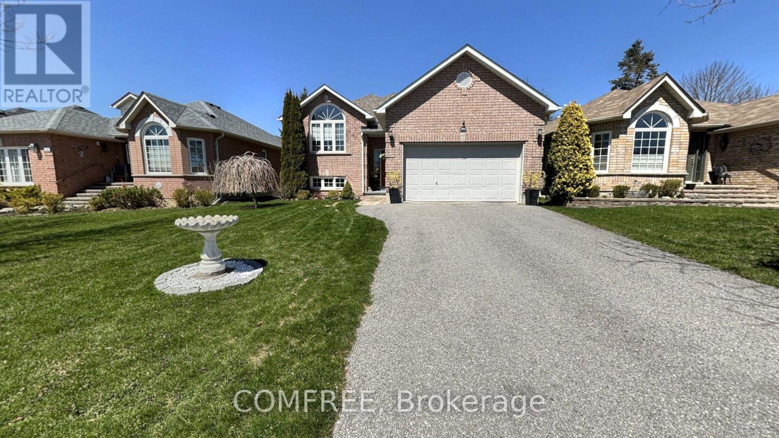 284 ROCKINGHAM COURT Property Photo 1