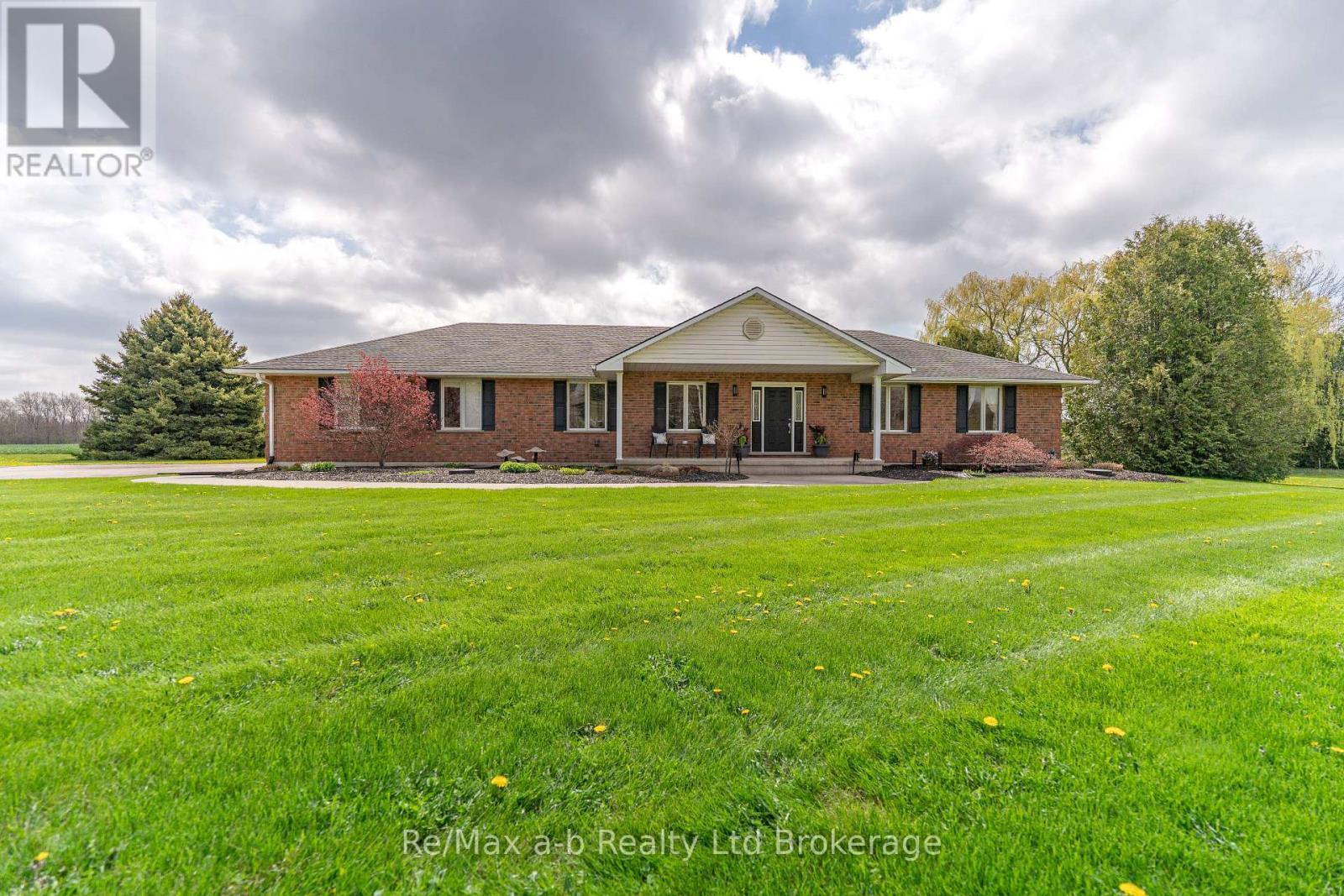 10884 Plank Road Property Photo