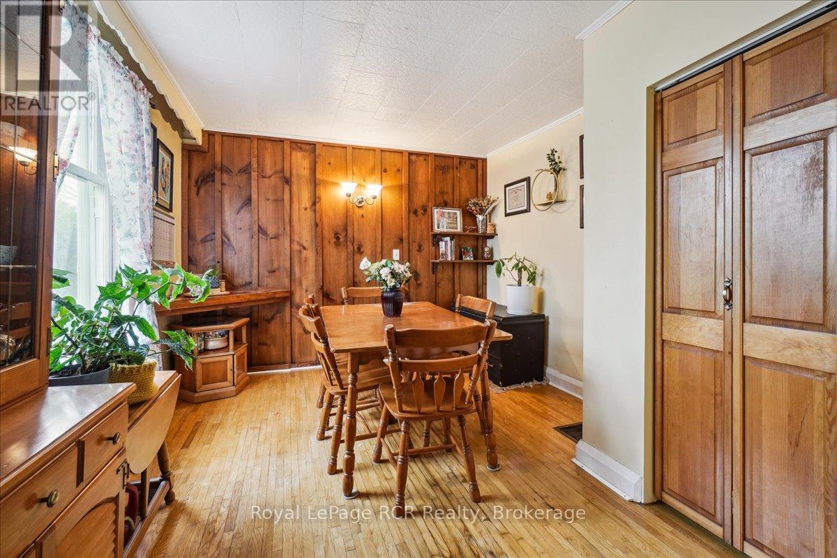 755 7th Avenue E Property Photo 9