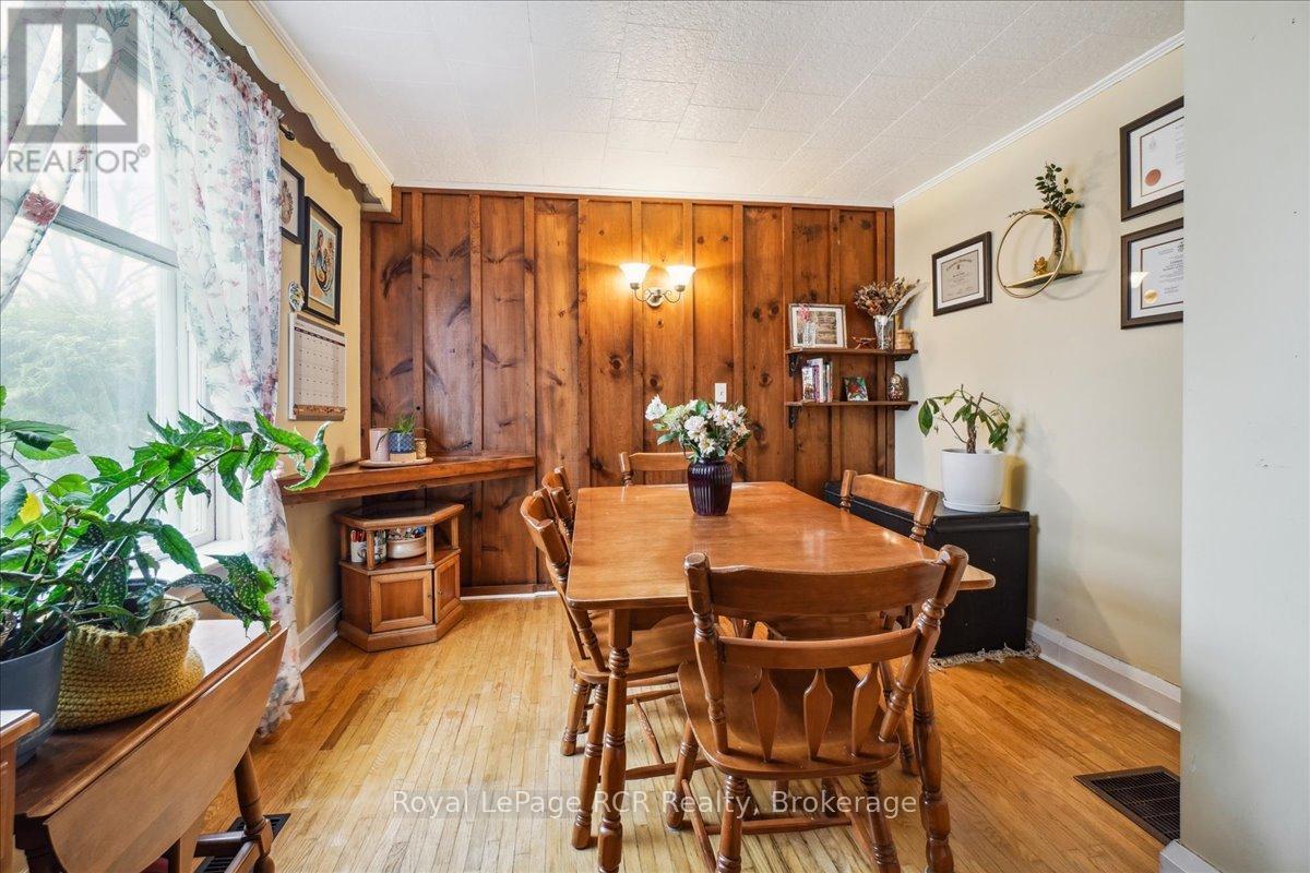 755 7th Avenue E Property Photo 10