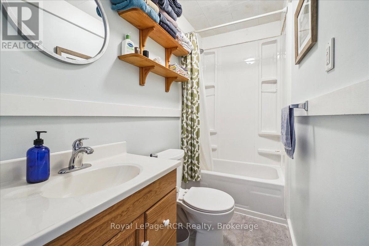 755 7th Avenue E Property Photo 21