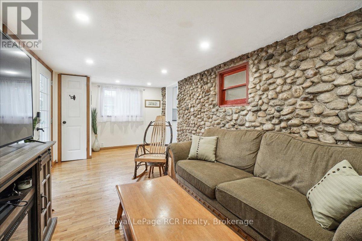 755 7th Avenue E Property Photo 24