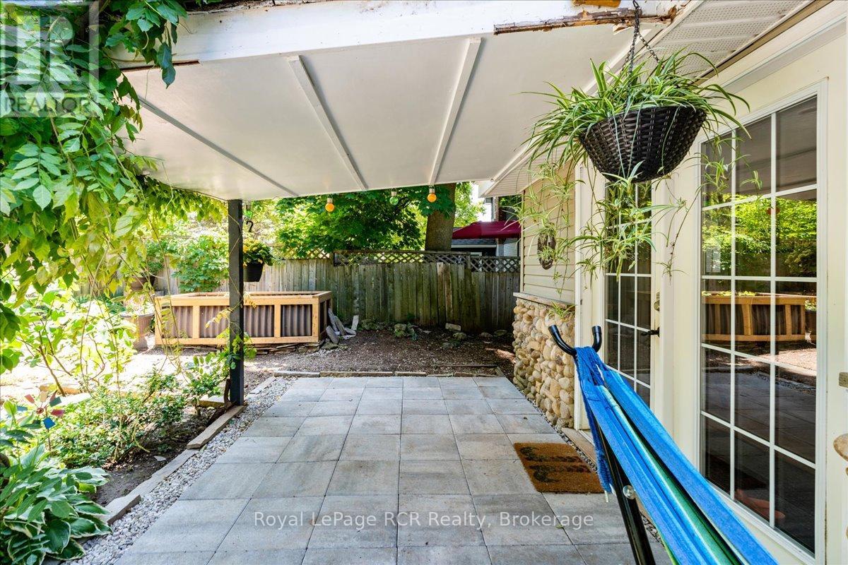 755 7th Avenue E Property Photo 36