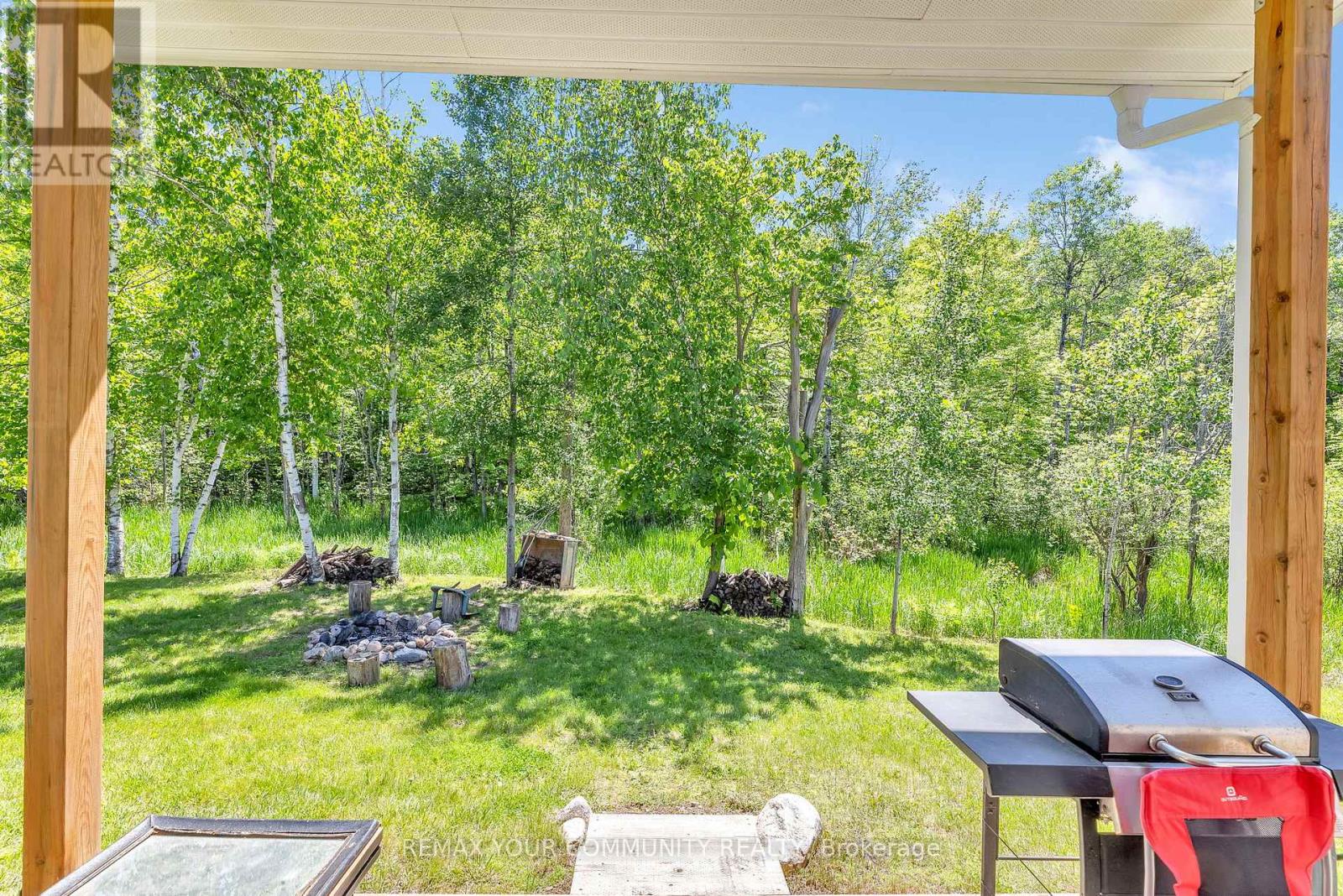 112922 Highway 7 Property Photo 6