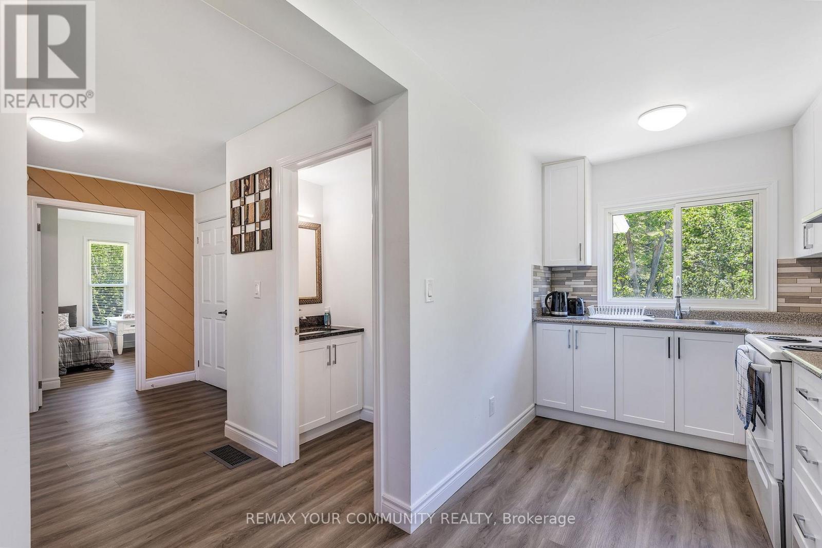 112922 Highway 7 Property Photo 17