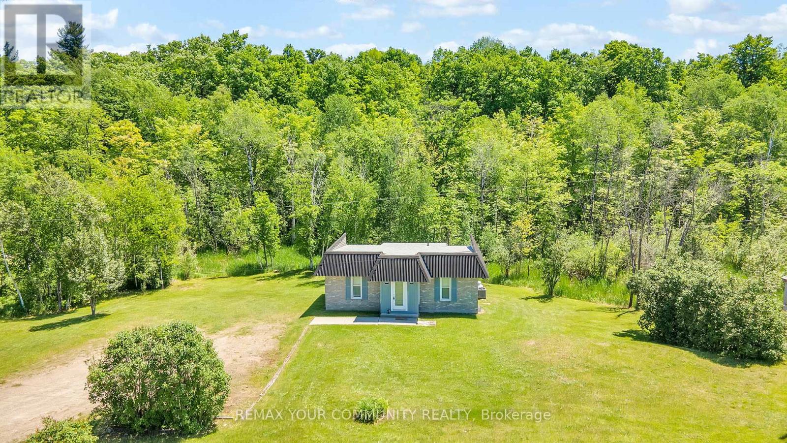 112922 Highway 7 Property Photo 36