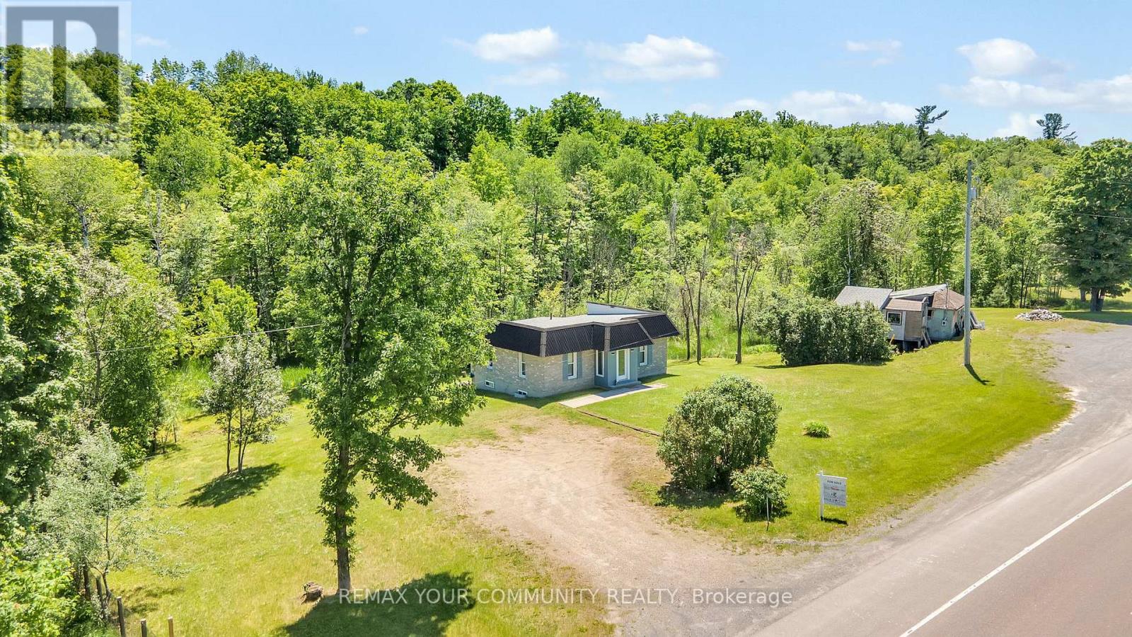 112922 Highway 7 Property Photo 37
