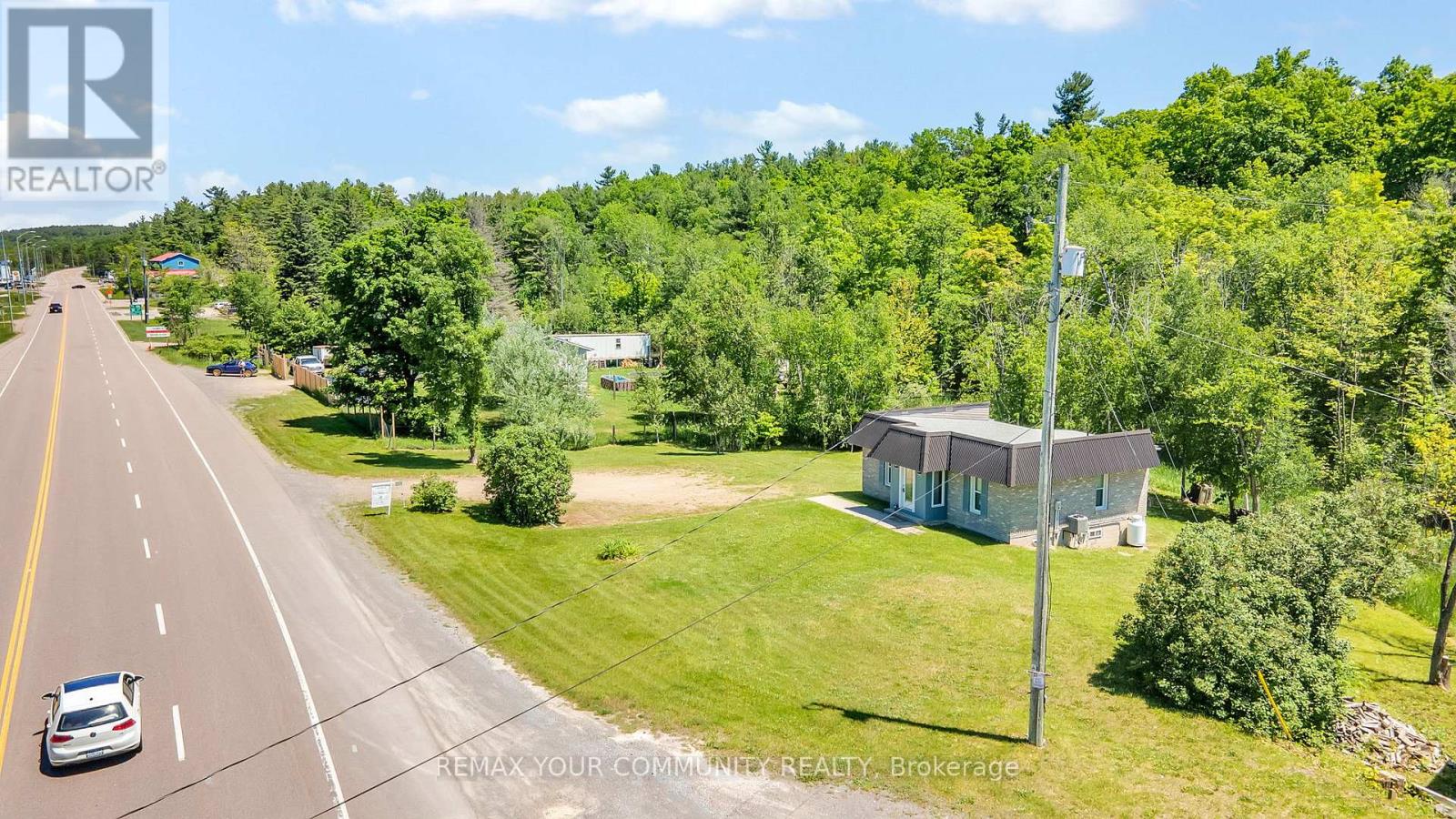 112922 Highway 7 Property Photo 38