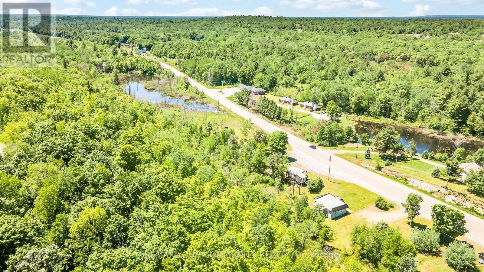 112922 Highway 7 Property Photo 40