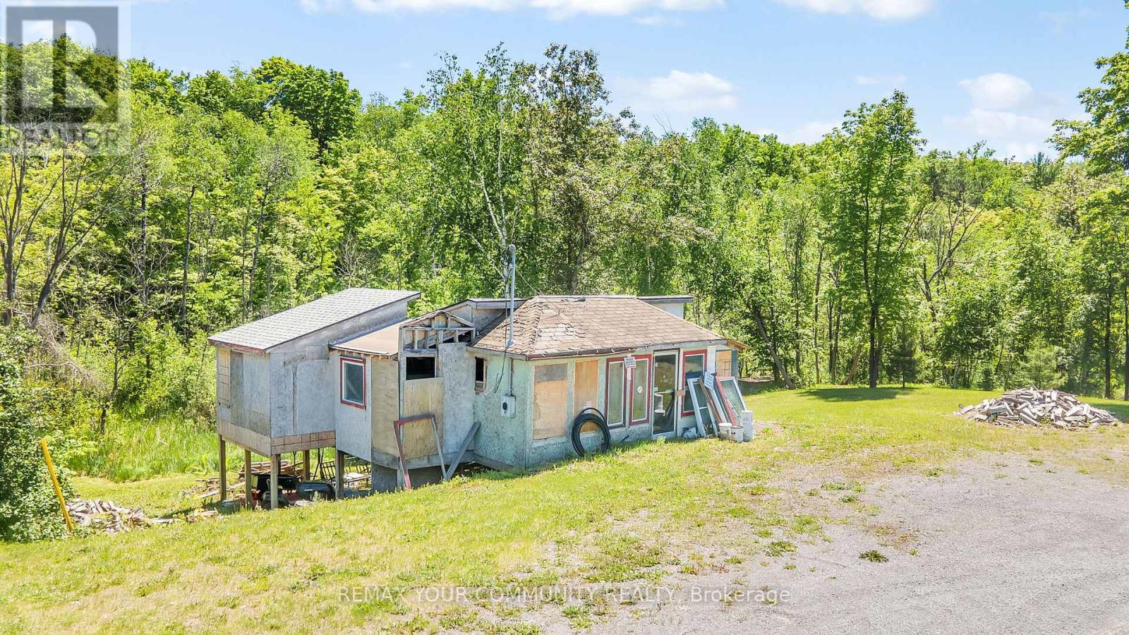 112922 Highway 7 Property Photo 44