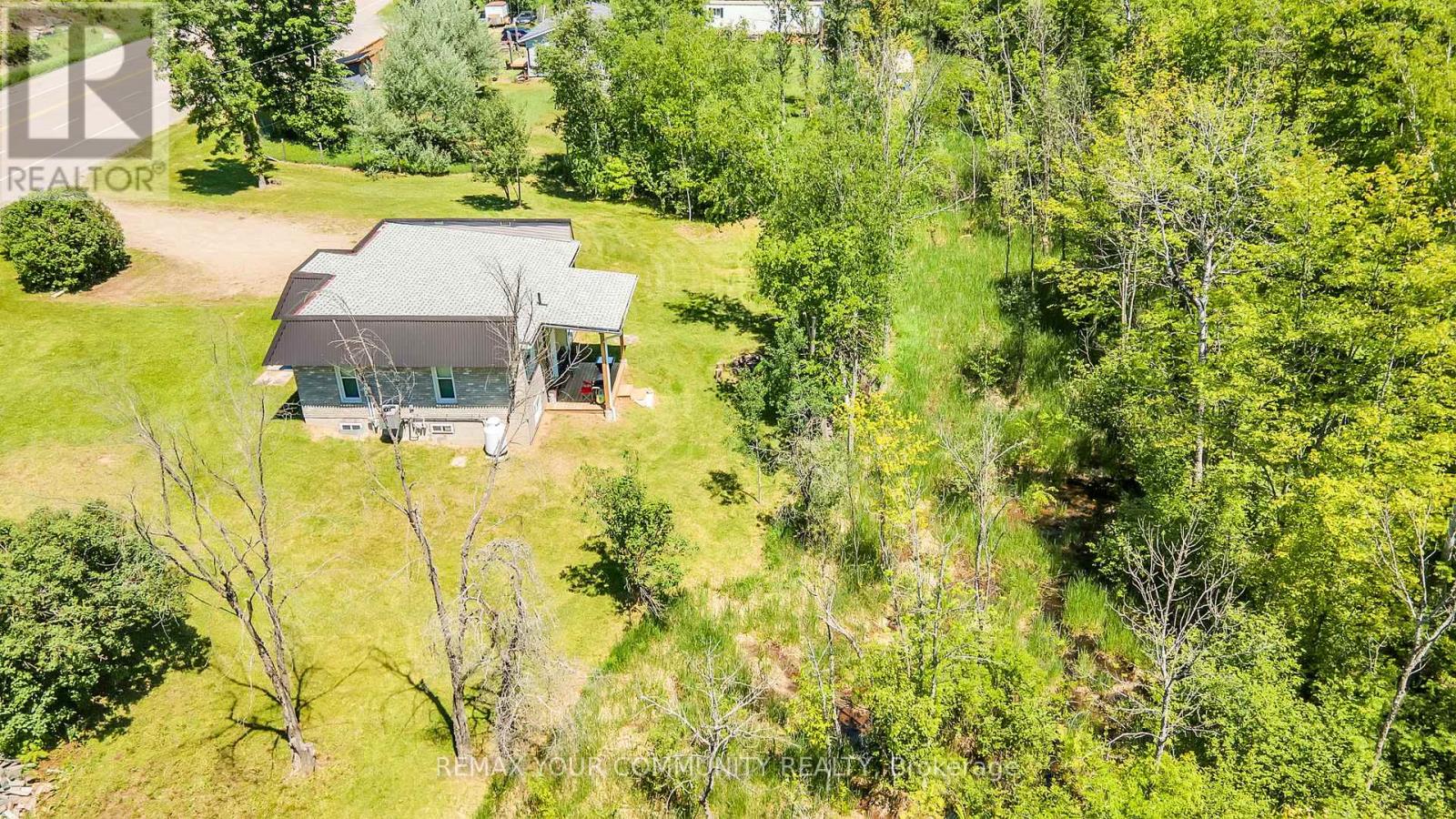 112922 Highway 7 Property Photo 48