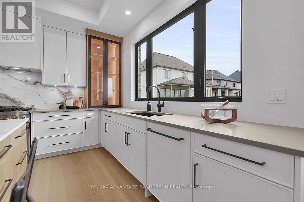 72 Arrowwood Path Property Photo 15