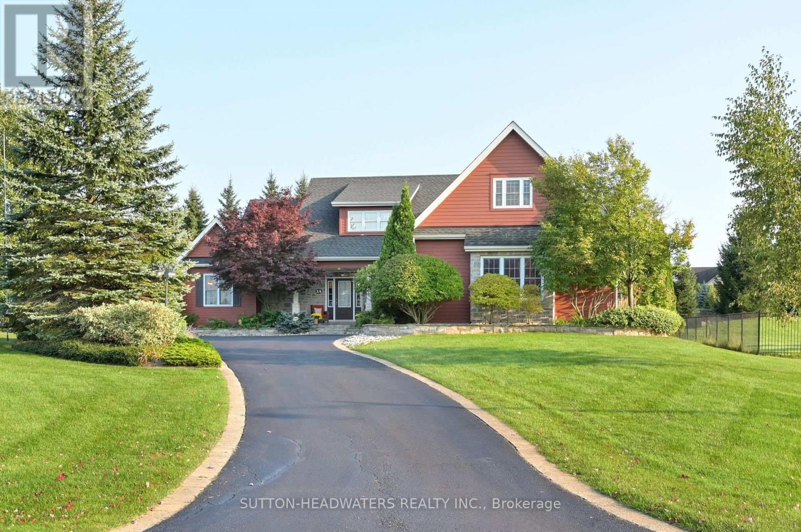 14 BLUE HERON DRIVE Property Photo 1