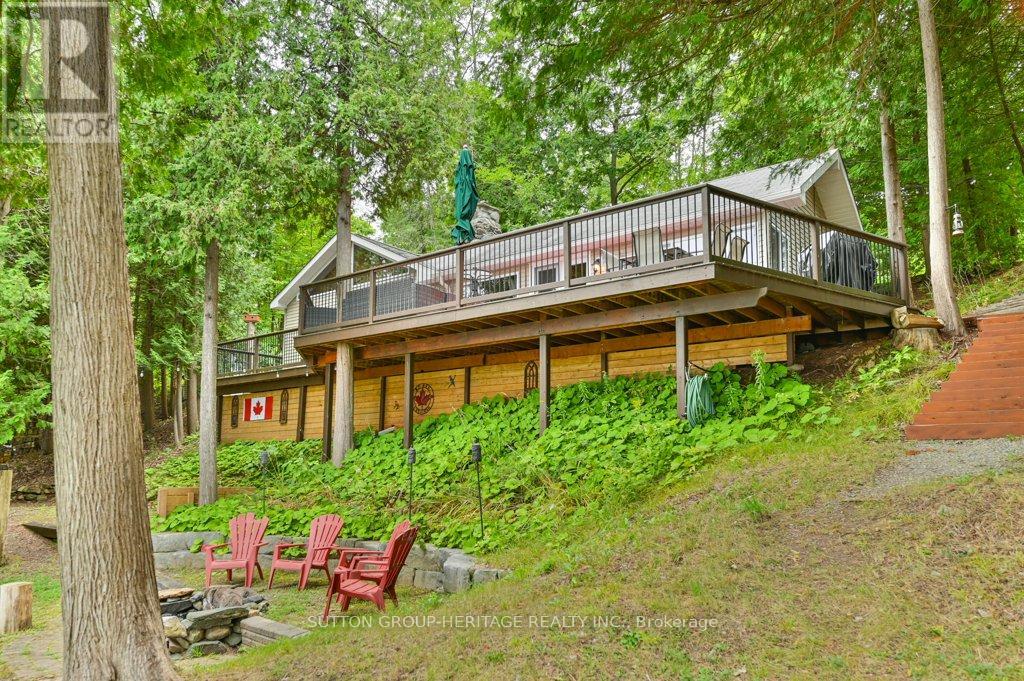 224 Shoreline Lane Property Photo 1