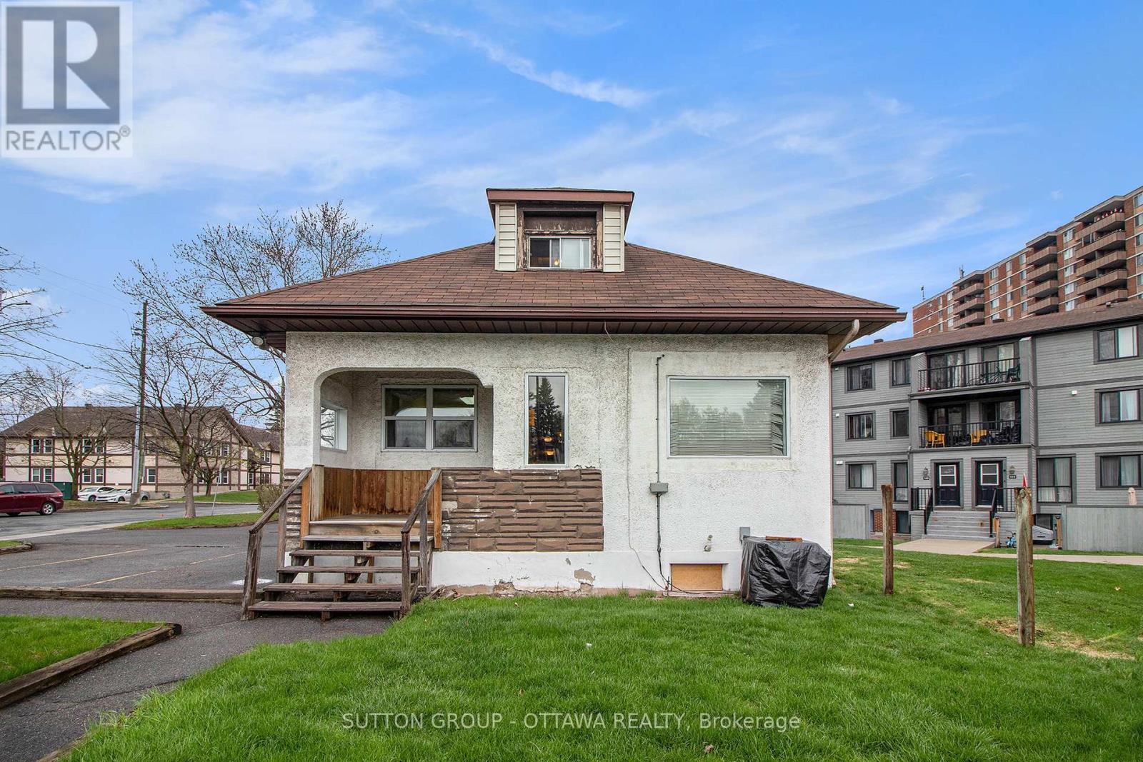 397 MONTREAL ROAD Property Photo 1