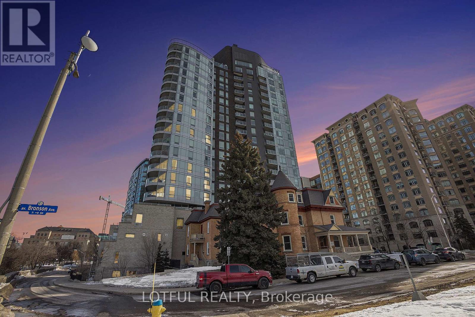 601 - 428 SPARKS STREET Property Photo 1