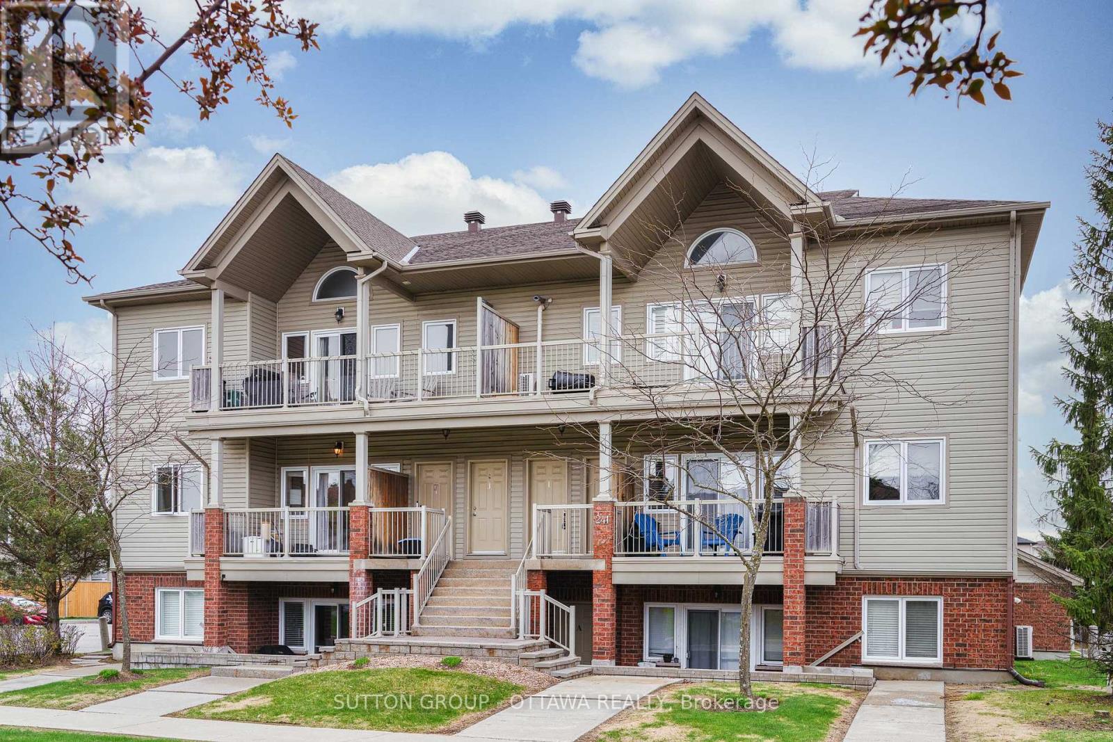 F - 241 Crestway Drive Property Photo 3