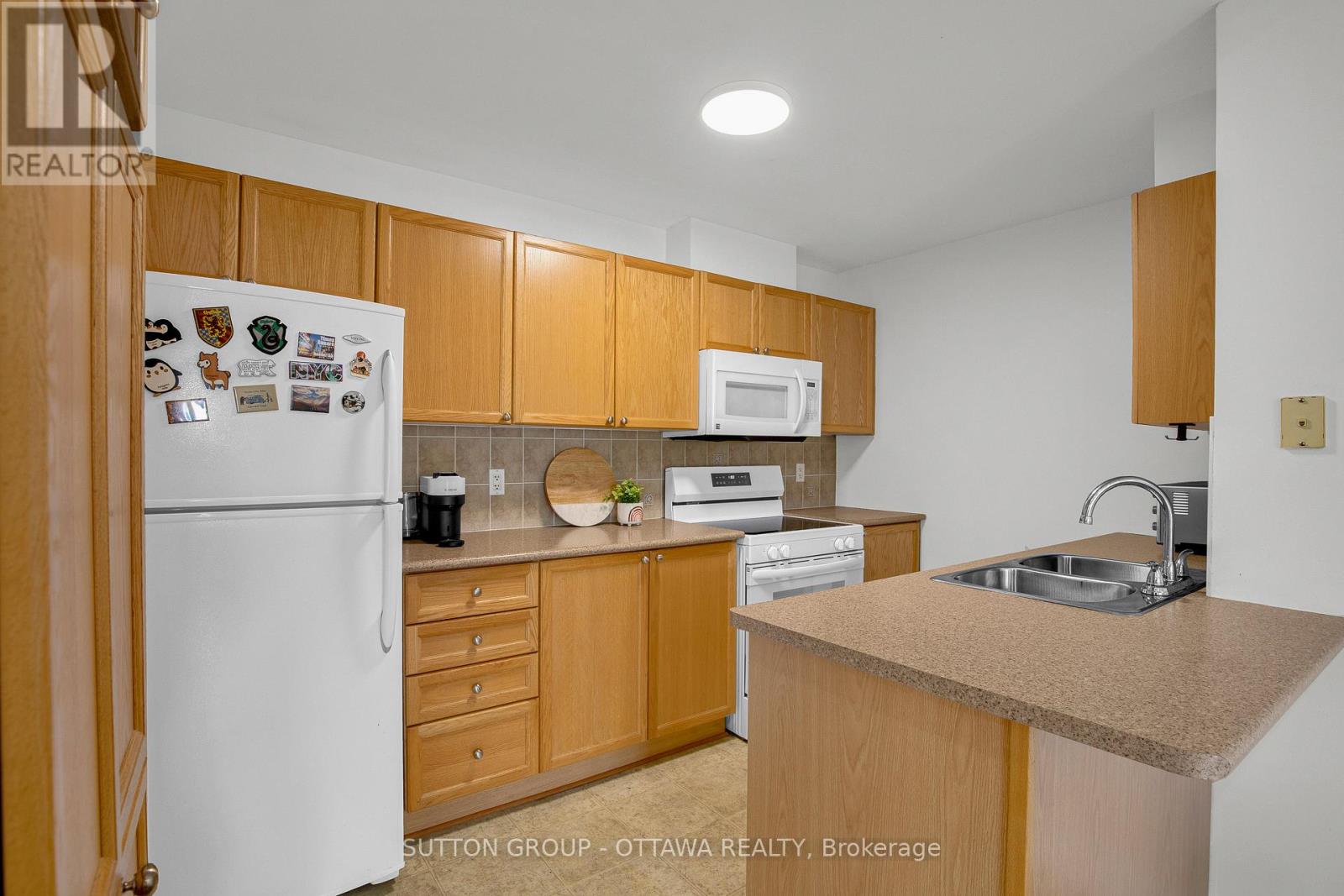 F - 241 Crestway Drive Property Photo 13