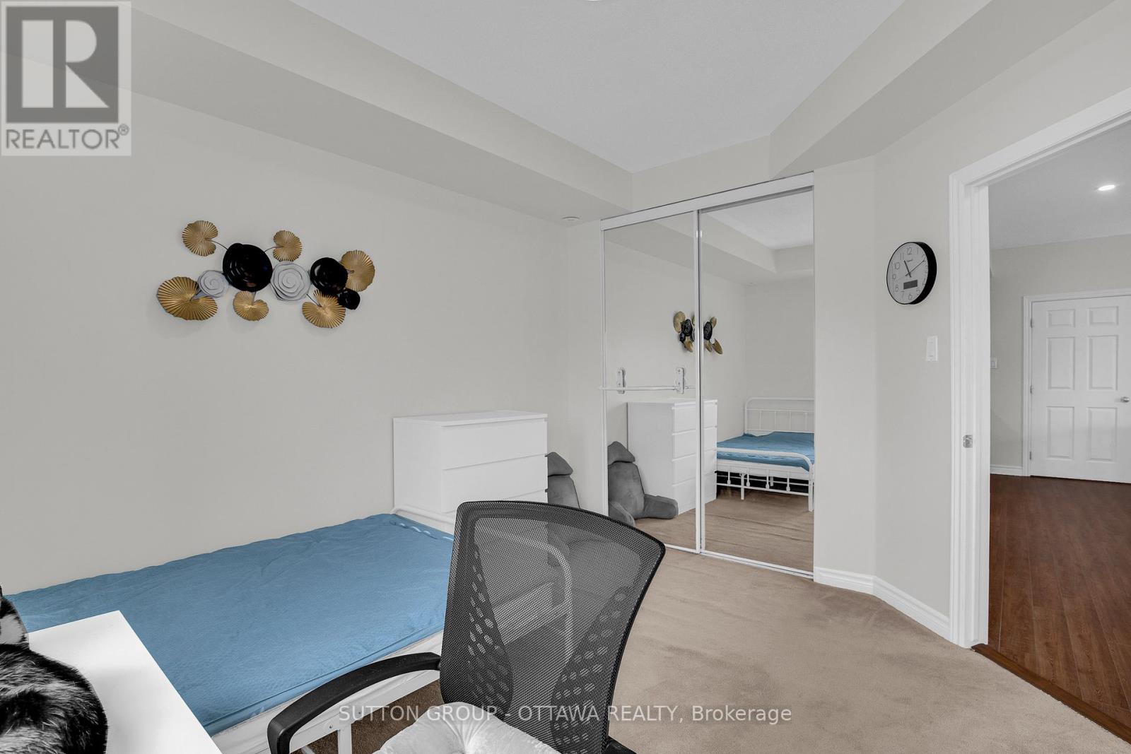 F - 241 Crestway Drive Property Photo 18