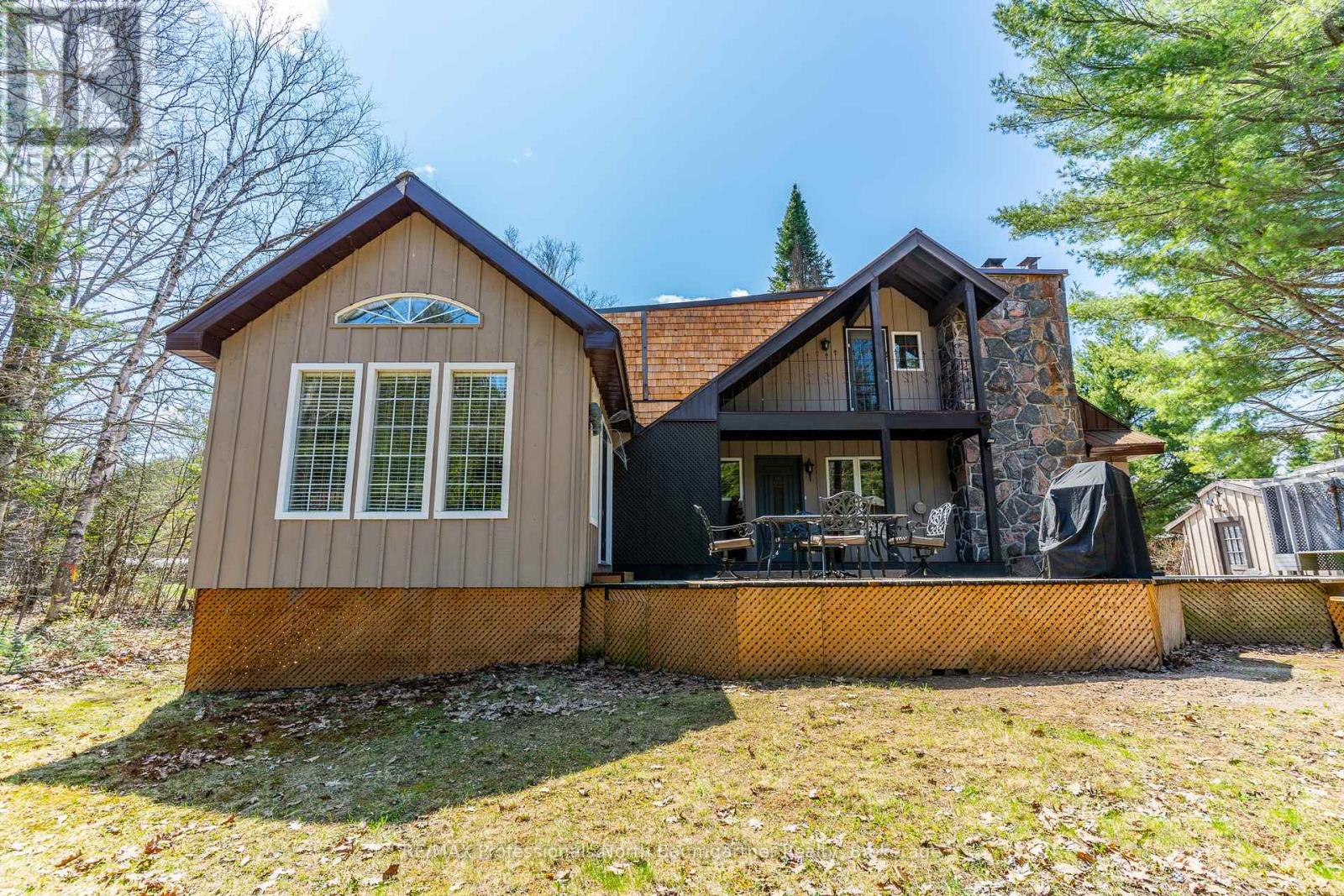 1065 Cloverleaf Road Property Photo 1